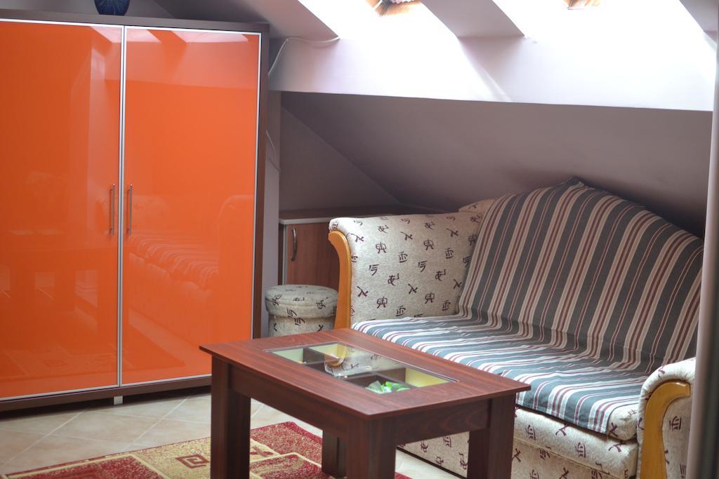Hotel Home Sweet Home Кишинів Екстер'єр фото