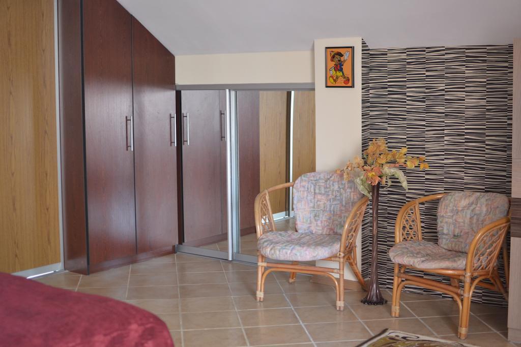 Hotel Home Sweet Home Кишинів Екстер'єр фото